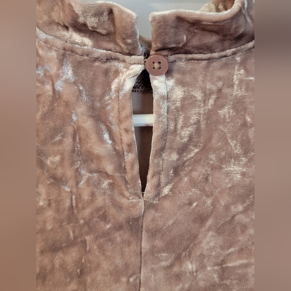 Cat & Jack Velvet Dress Size 4T - Picture 5 of 7